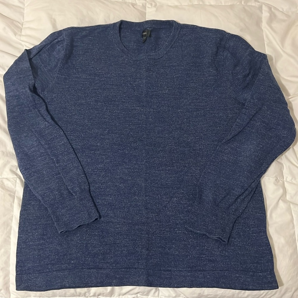 J.Crew Men long sleeve sweater Medium Navy